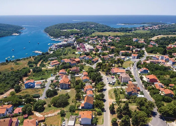 아파트 Kastanjez Iv Cr 풀라